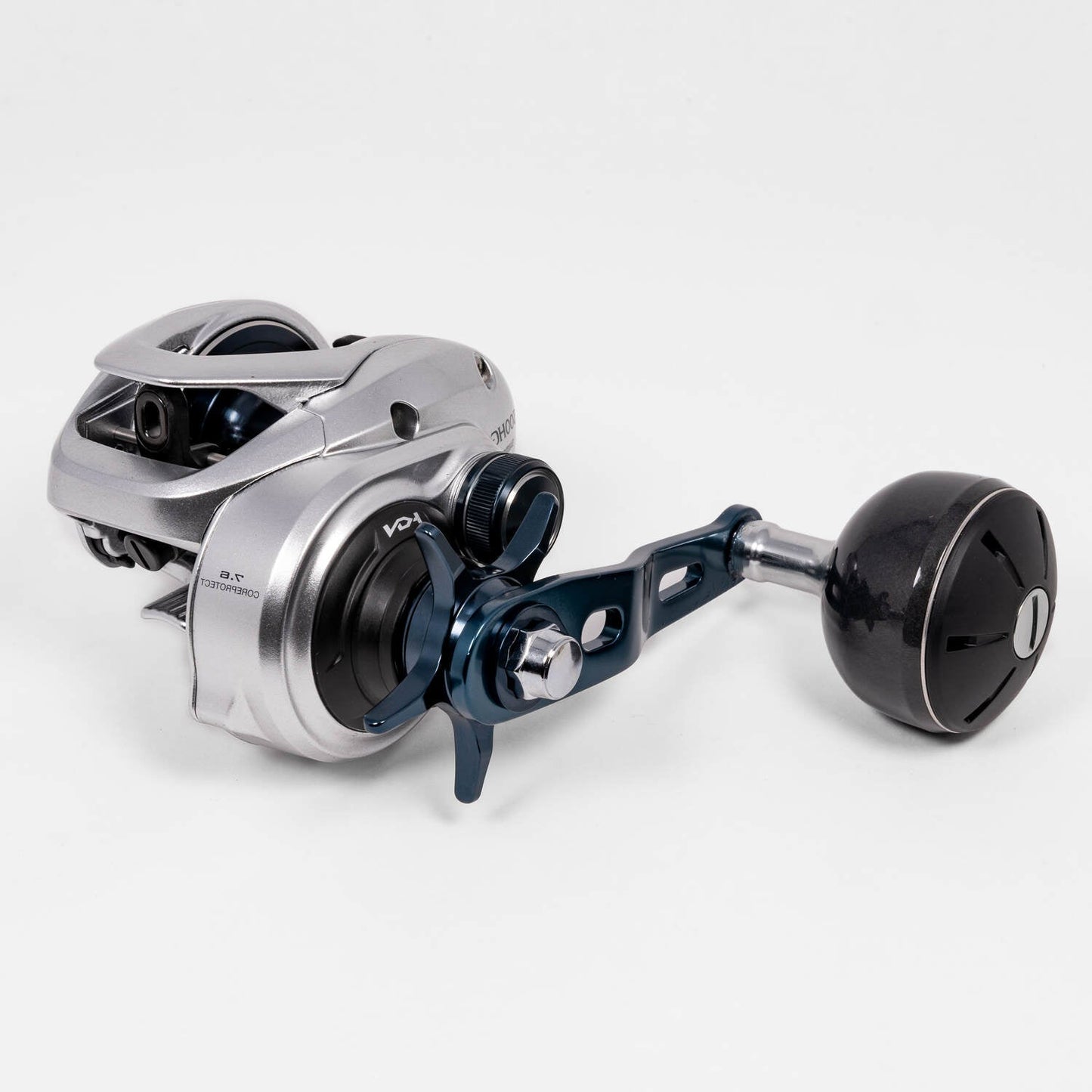 Tranx 300 and 400 Low Profile Baitcasting Reels
