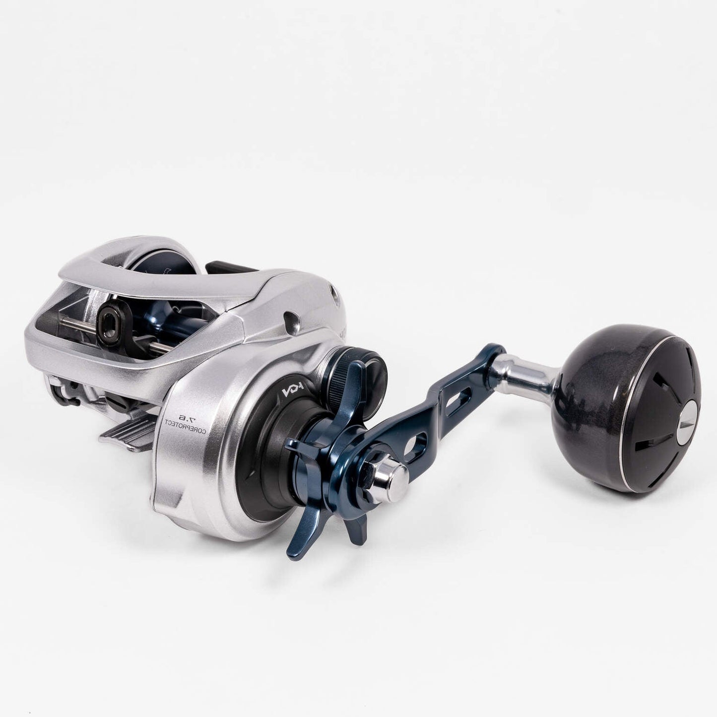 Tranx 300 and 400 Low Profile Baitcasting Reels
